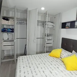 https://apartaestudio-completo-amoblado-en-chapinero-cerca-al.hotels-bogota.net